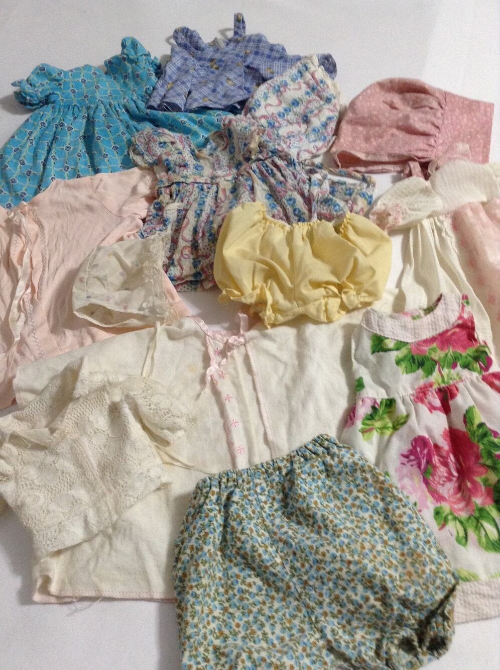 Vtg Baby Doll Clothes Lot Floral Dresses Bloomers Bonnets Jacket Blanket 8-10"